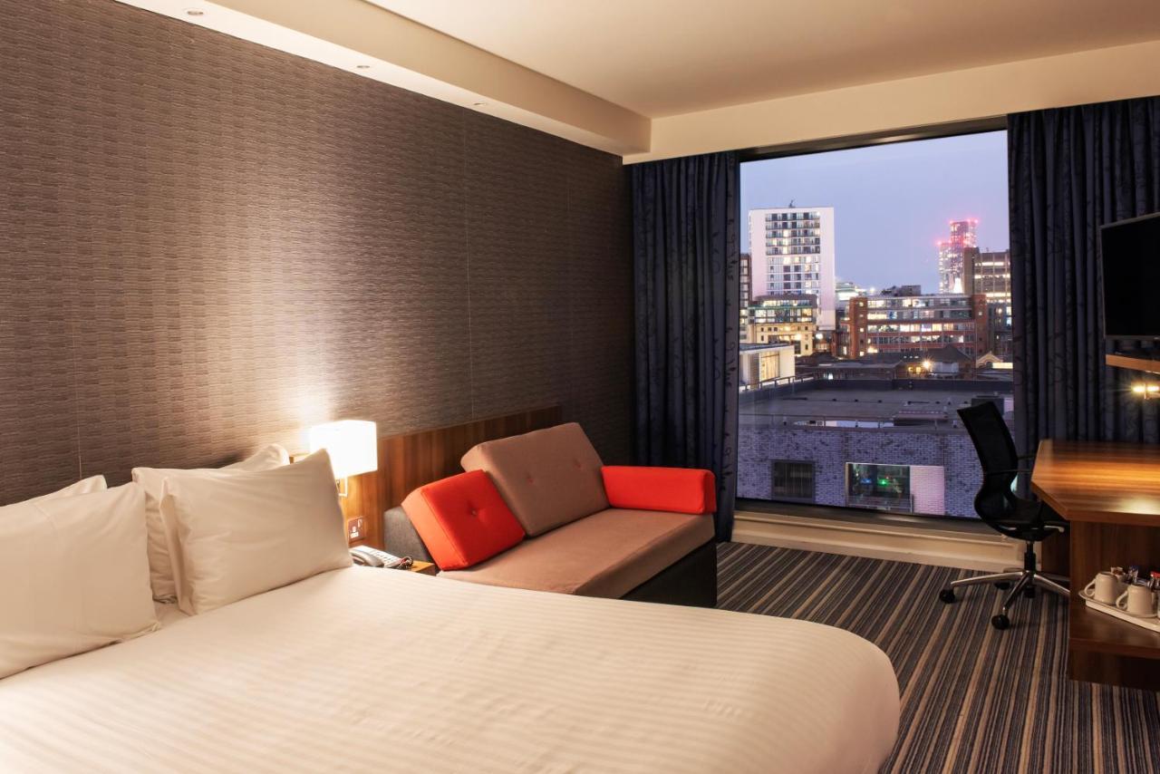 Holiday Inn Express Manchester City Centre Arena By Ihg Exterior photo